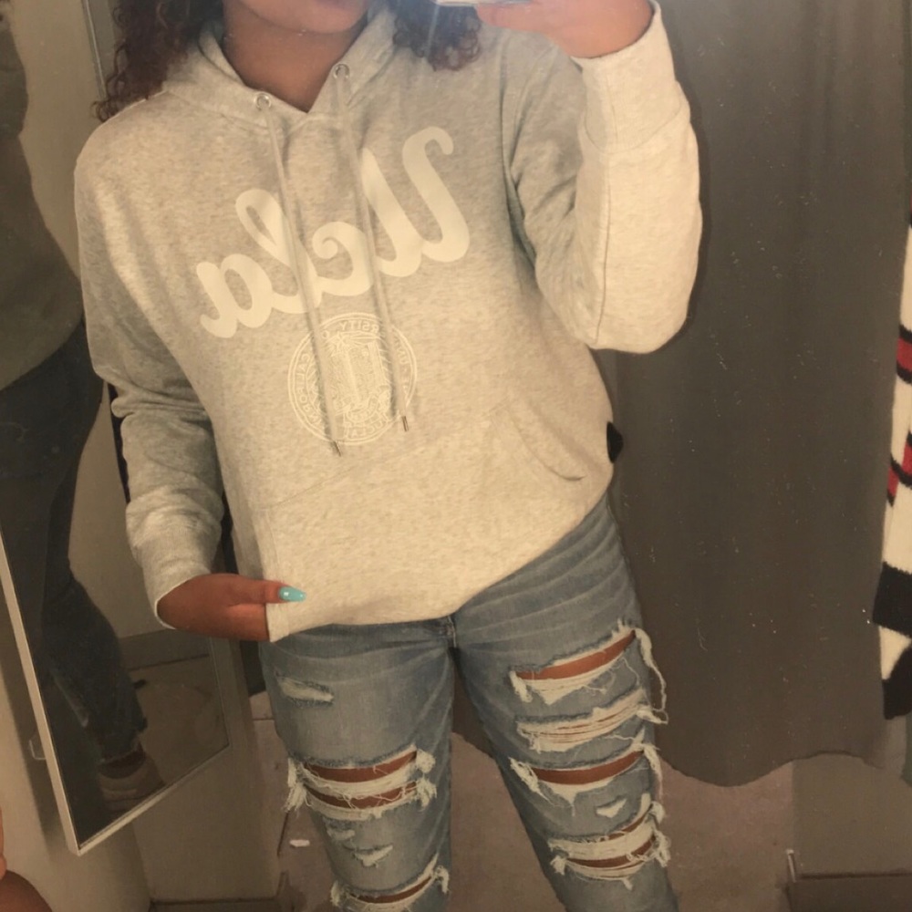 UCLA Logo Sweatshirt (H&M)
